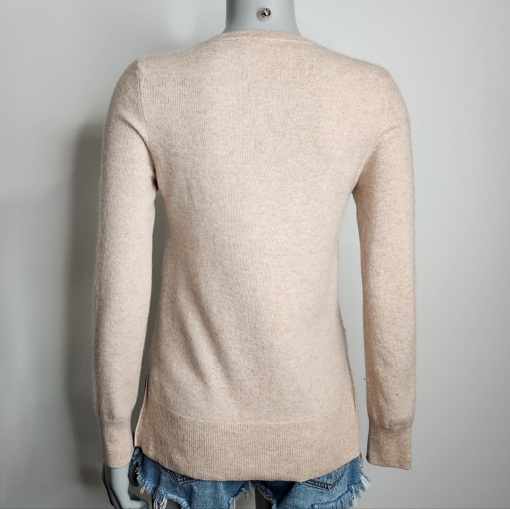 InCashmere 100% Cashmere Cream Slim Fit Crewneck Sweater Size M - Picture 9 of 14